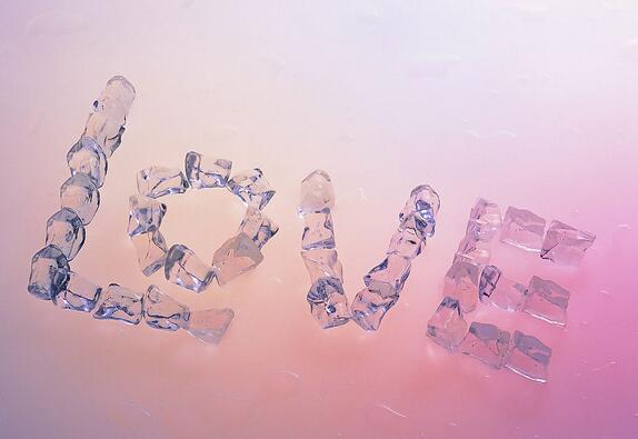 �ڵȰ��뱻�������޷��԰������������޵İ�����Ϸ��Ѱ��